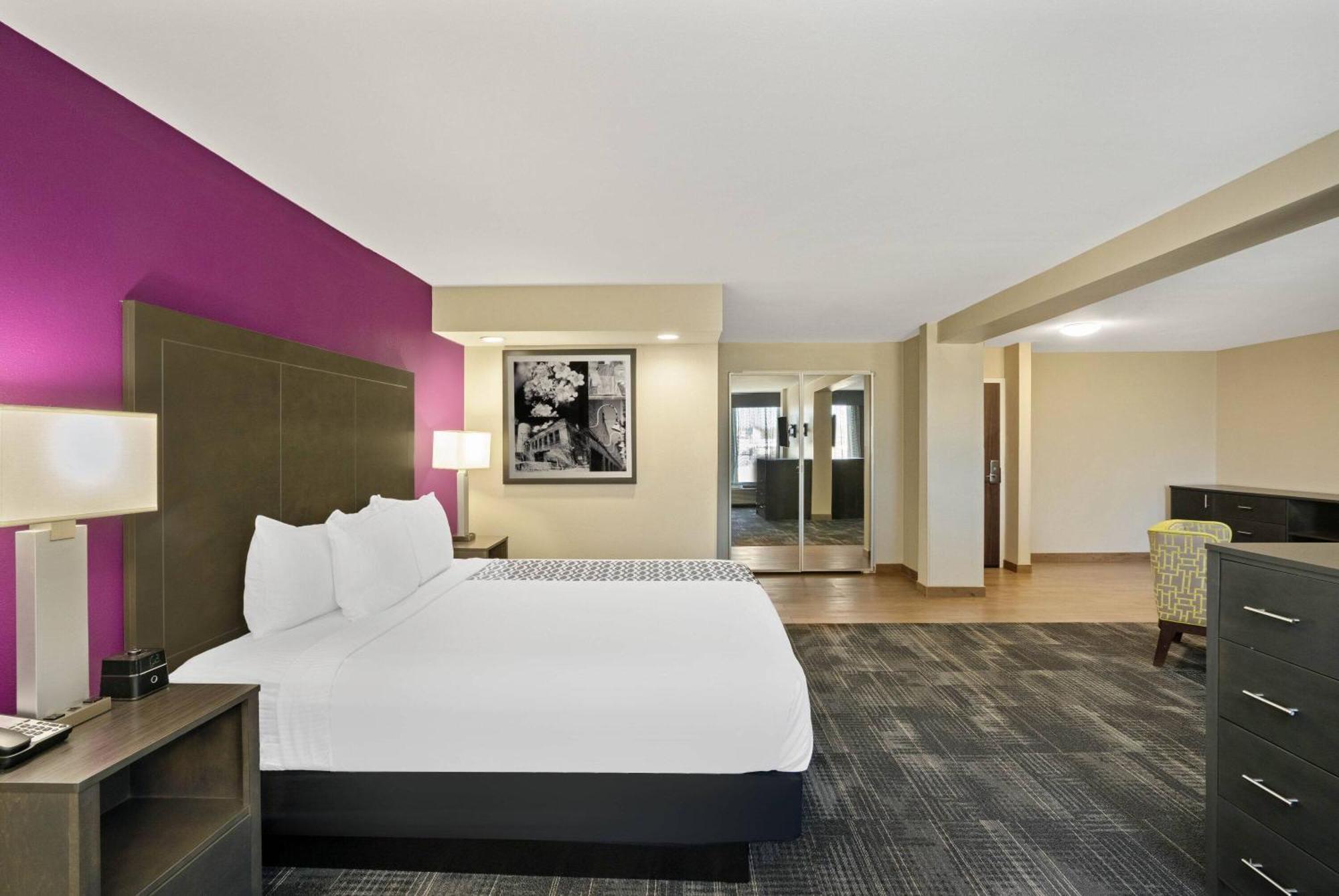 La Quinta By Wyndham Columbus Ms Hotel Eksteriør billede